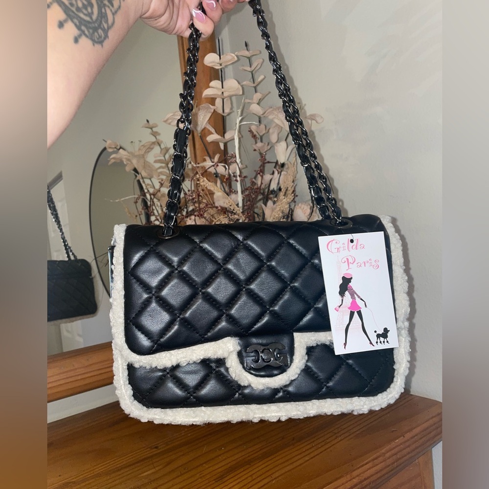 Gilda Paris quilted fur baguette